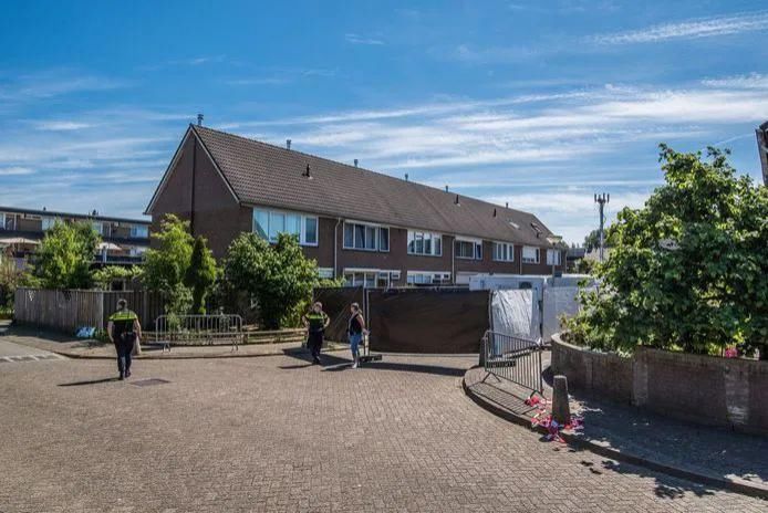  狠心|母亲如此狠心，勒死初生孩儿