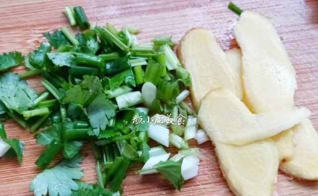 喜欢|这鱼连吃三天都不腻,鱼肉嫩滑,汤鲜味美,老公很喜欢