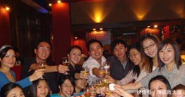  家属|男子饭店饮酒后死亡, 家属不让动, 直接要求赔偿30万, 这合理么