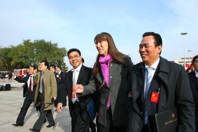 称为|她曾14年不结婚,堪称女排灵魂级人物,被称为嫁给排球的知心大姐