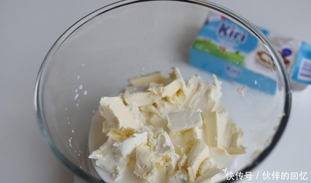 方子|这个方子告诉你如何做出不开裂,不回缩,组织细腻的轻芝士蛋糕