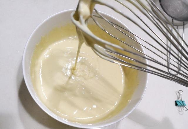  可口|小米酸奶松饼｜懒人早餐食谱：快手简单0难度，松软可口真香甜！