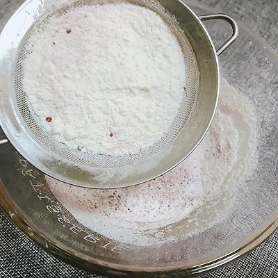  玛德琳|草莓酱夹心玛德琳