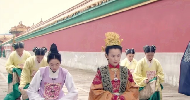 出征|古代打仗为何不能带女人？看朱祁镇兵败后，随行宫女的下场就懂了