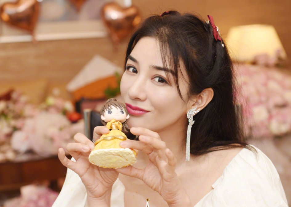  节目|杨天真《奋斗吧主播》部分阵容，王琳蔡少芬加盟，节目疑似改名