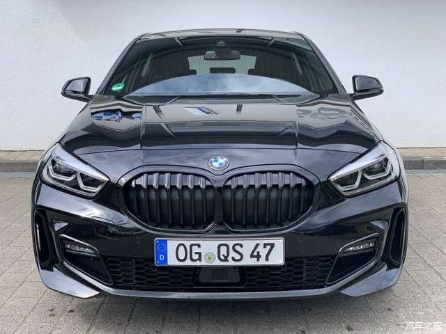  运动|全新宝马1系两厢版，这么运动的造型，怎能不心动呢