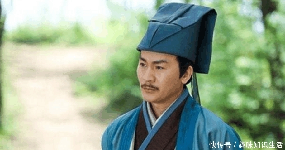 令狐冲学|岳不群为啥不找令狐冲学独孤九剑? 原来他有一门神功不输独孤九剑