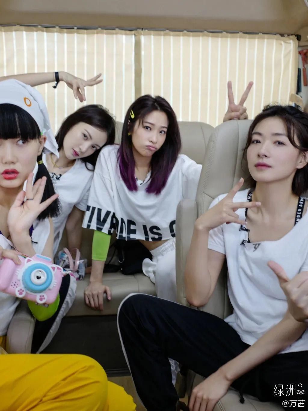  不想|不想红但一直上热搜,这解释苍白吗