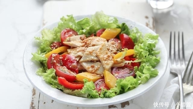 美味|杏鲍菇新吃法,少油低卡好美味,原来加了这味酱汁