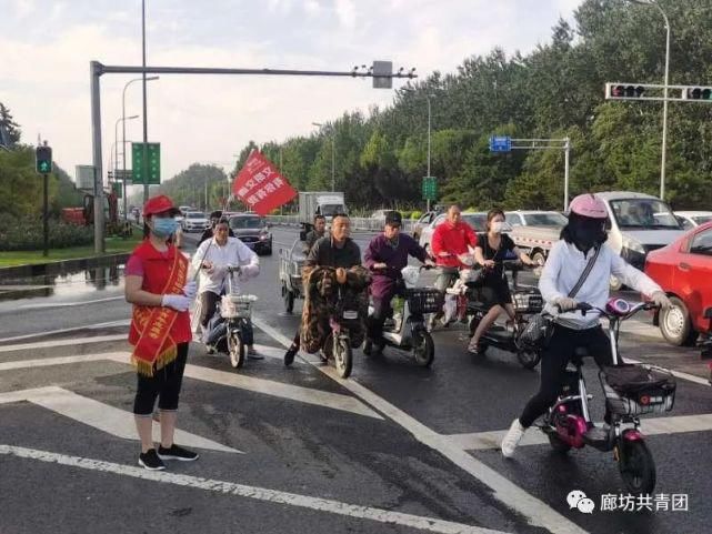 不文明行为|【青·动态】亮丽志愿红 共创文明城之文明交通篇