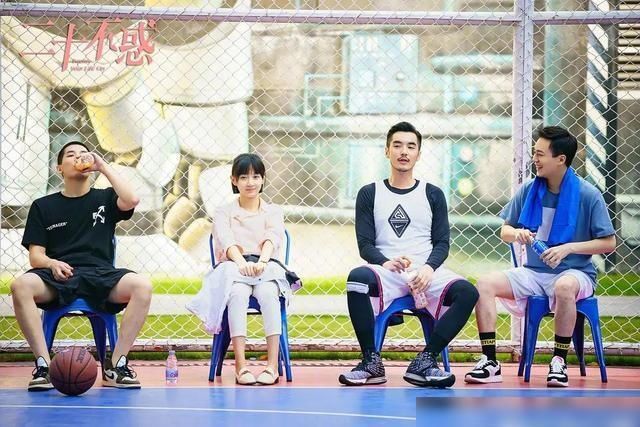  老老实实|《二十不惑》老老实实当社畜的普通人，有多少成为了姜小果？