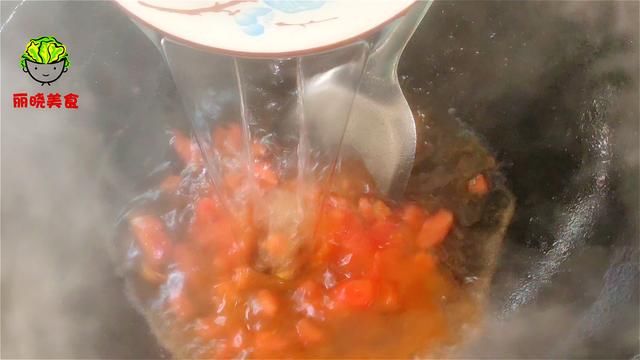  滑嫩|西红柿鸡蛋汤很多人第一步就错了，大厨教你窍门，蛋花滑嫩又美味