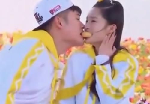  人气花旦|邓超才是“神嘴”！3年前在《跑男》介绍李沁的开场词，如今全部应验