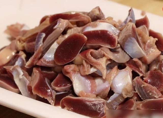  酥脆|如何炒鸡胗，请注意是使鸡胗酥脆无味的好方法