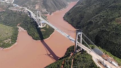 跨越|红河特大桥合龙！系我国首座跨越红河的高速公路悬索特大桥