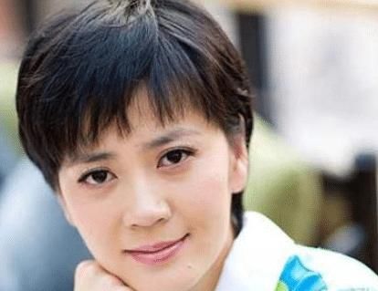  著名|她是央视著名主持人，从天之骄女到锒铛入狱，很多网友感到遗憾