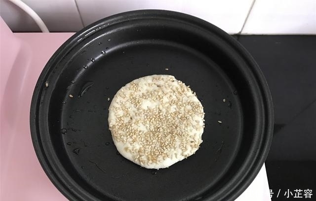 早餐|山药别总炒着吃,做成营养早餐饼,香甜软糯,孩子隔天就想吃