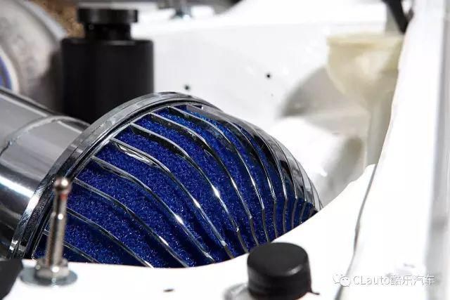  姑娘|我也想遇见个开R32 GT-R的姑娘，然后深陷其中不可自拔