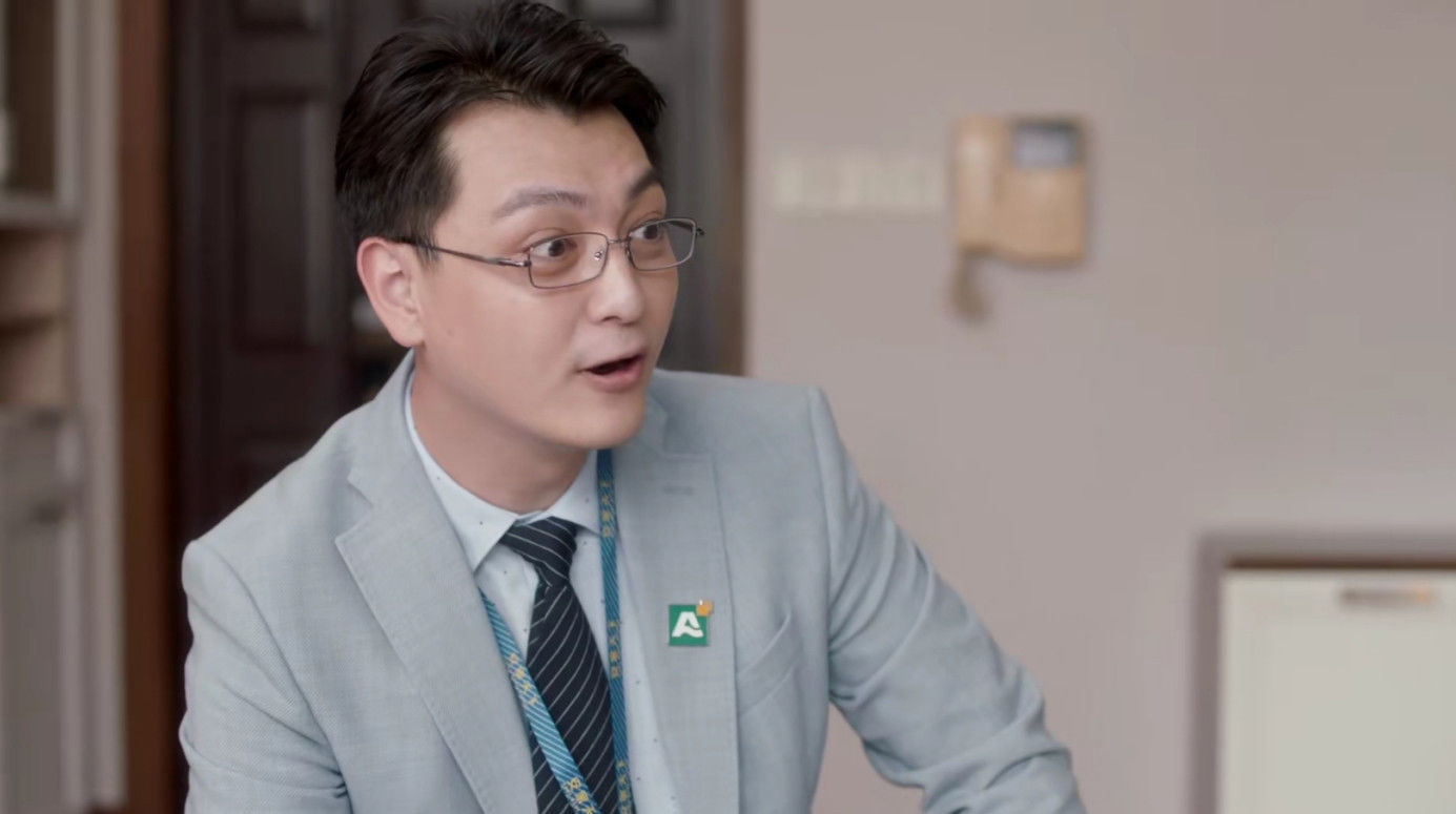 闪闪|朱闪闪看走眼了,原来她身边就有两个富二代,翟云霄女朋友有眼光