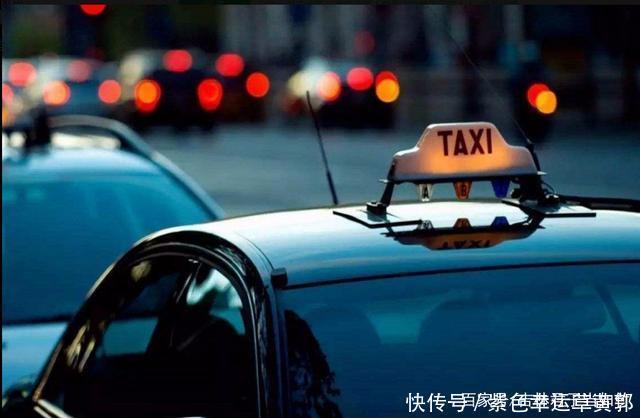 报警|人贩子抱走女童，滴滴司机发现不对，立马停车、锁车、抓人报警！