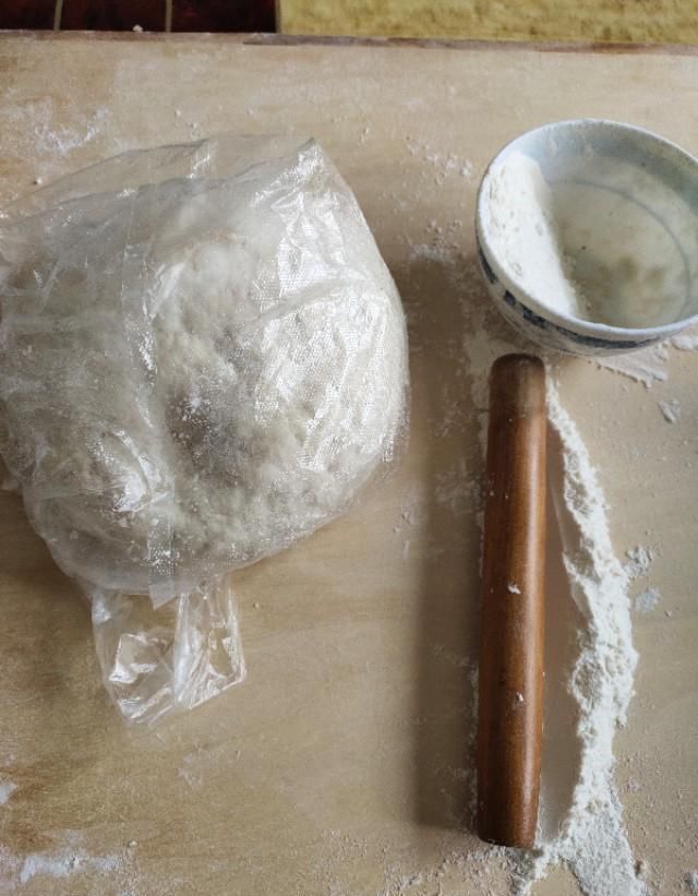  五花肉|五花肉配白萝卜，包的饺子更美味。