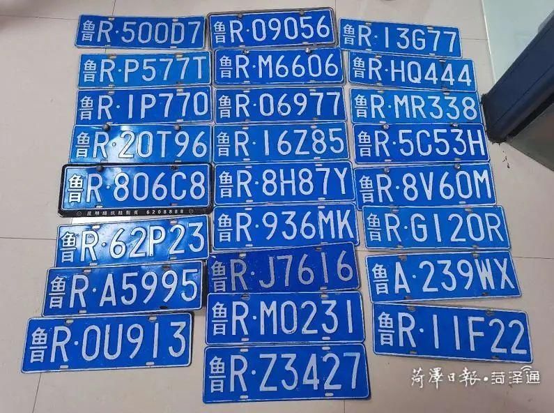  熄火|菏泽突降暴雨，多辆私家车水中熄火！有人在这个路口找到25个车牌！