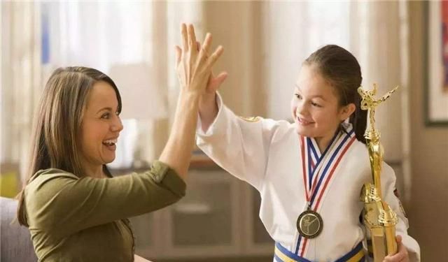  坏习惯|孩子坏习惯太多？家长了解“强化定律”，轻松培养孩子的好习惯