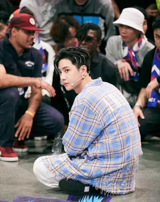  好笑|大神battle现场，王一博reaction太好笑