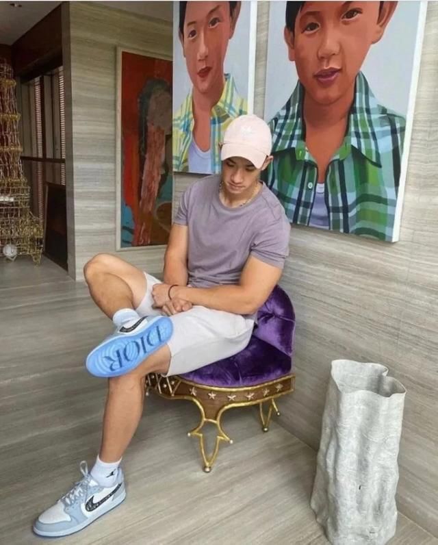 老公|她嫁百亿老公住8层豪宅,生了3个娃样子竟能保持30年不变