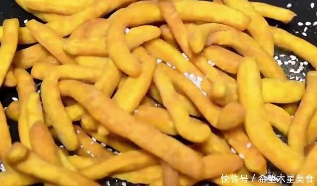 咬一口|南瓜别炒了,做成麻花,浓浓南瓜香,咬一口嘎嘣脆,小时候的味道