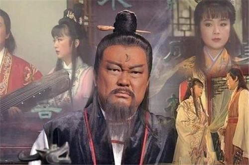 回村|两名妇人同行回村，丢失钱财发生口角，大人未戳破小偷行为