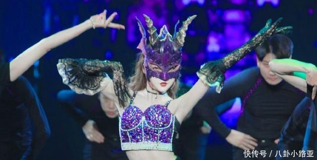 综艺节目|江苏台《蒙面舞王》首播,辨识度太低,水平太差,卖腰卖腿太浮夸