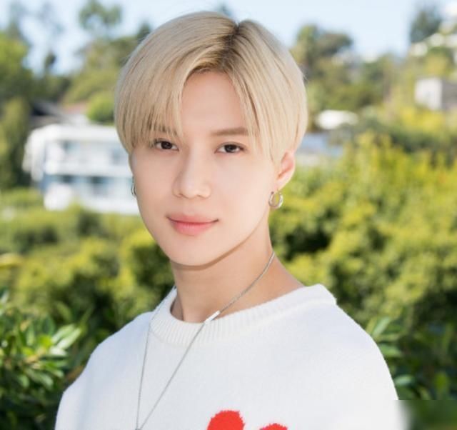  节目组|《两天一夜》节目组访问SM舞蹈室，DinDin的舞姿吓倒李泰民