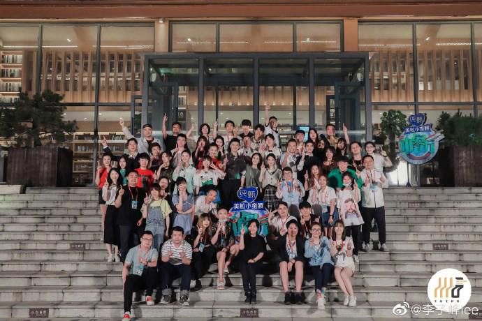 王俊凯|李子峰王俊凯《中餐厅》同框 网友:又来追小凯吗?