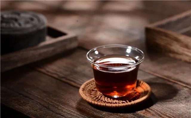 新制熟茶|有堆味的熟茶,品质就一定不好?喝过经典老茶的人都不这么想