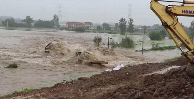 战友|排长冒小驰脱离危险 战友祝福25岁生日