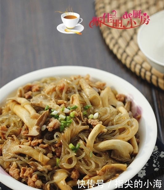 翻炒均匀|米粉真好吃,五元炒一锅是菜也是饭,5分钟出锅上桌必光盘