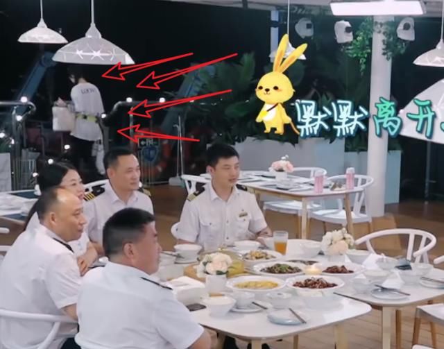  李浩菲|在《快本》被骂惨，在《中餐厅4》却圈粉无数，李浩菲成了好榜样