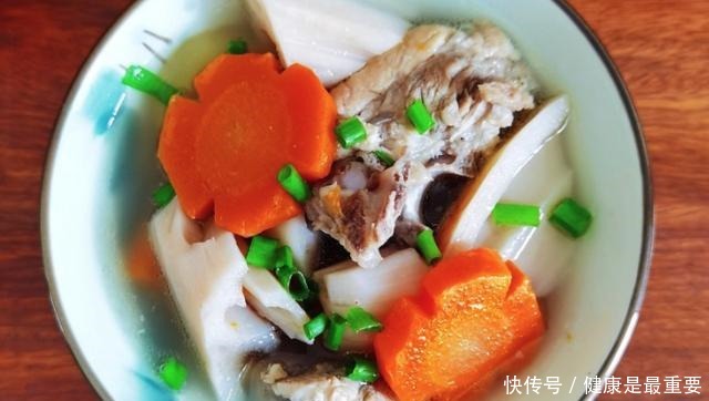 样做出来|秋天要多喝这汤,营养滋补,做法简单,家人都喜欢