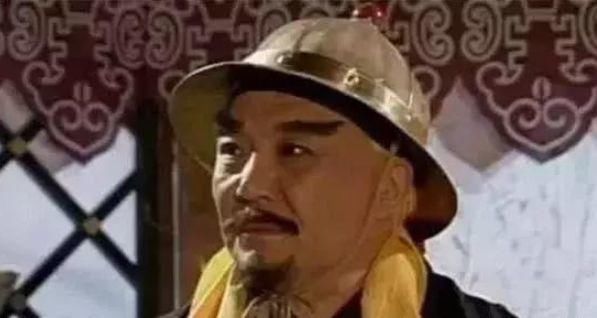 儿媳|朱元璋问儿媳：天下什么东西最大？儿媳答4字，朱元璋：嫁我儿子