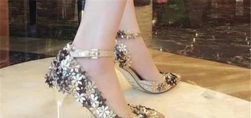  选择选项|趣味测试：图中哪双鞋最符合你气质？测试你征服男神的机率是多少