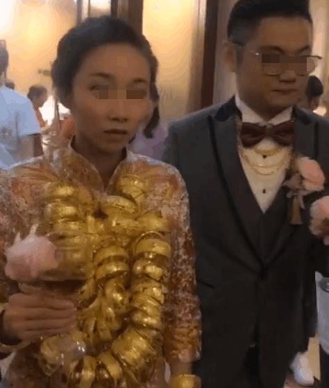 淡定|小伙参加同学的婚礼, 可是当新娘出来敬酒时候, 大家都不淡定了