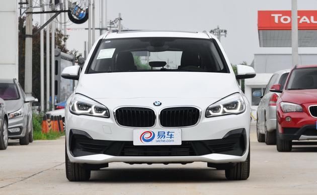 该车|神车亮相！雅阁都自愧不如！进口23万元性价比超高 实拍英菲尼迪QX30