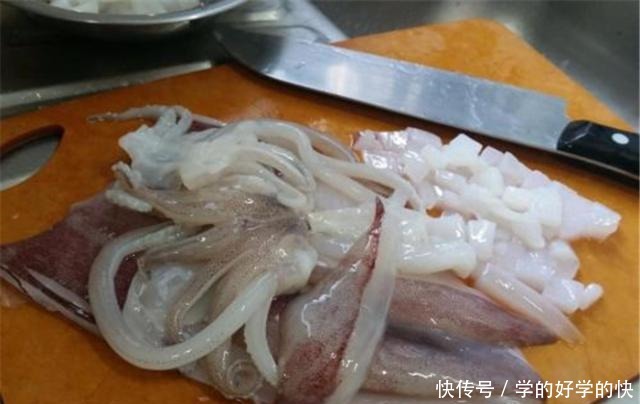 去除鱿鱼|酱爆鱿鱼,比铁板鱿鱼还好吃,自己在家做健康卫生
