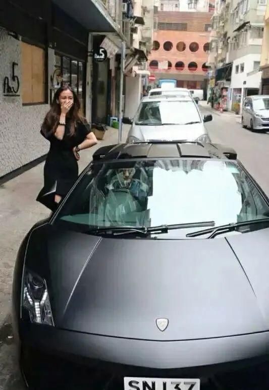 那场|那场豪掷两亿的世纪婚礼，其实已经蜕变成了“合约爱情”！