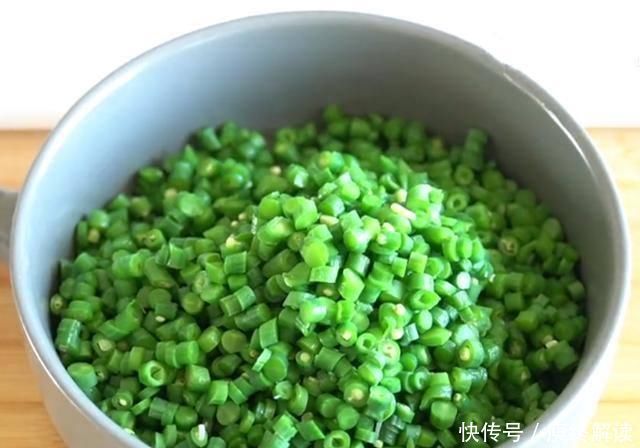 包子|蒸包子,冷水上锅还是热水上锅掌握正确做法,蓬松暄软不塌陷