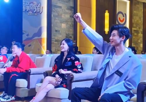 保留|新手驾到发布会:吴宣仪表示和自己想象的不一样,还保留神秘感