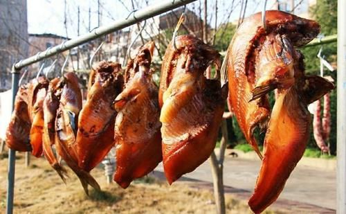 腌制出来|腌腊鱼能放水吗？