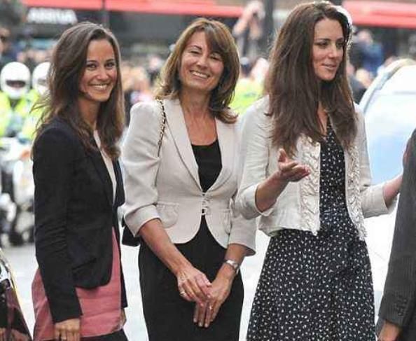 凯特|38岁凯特妈妈好节俭!母女常穿同一件衣服,被誉“满分丈母娘”