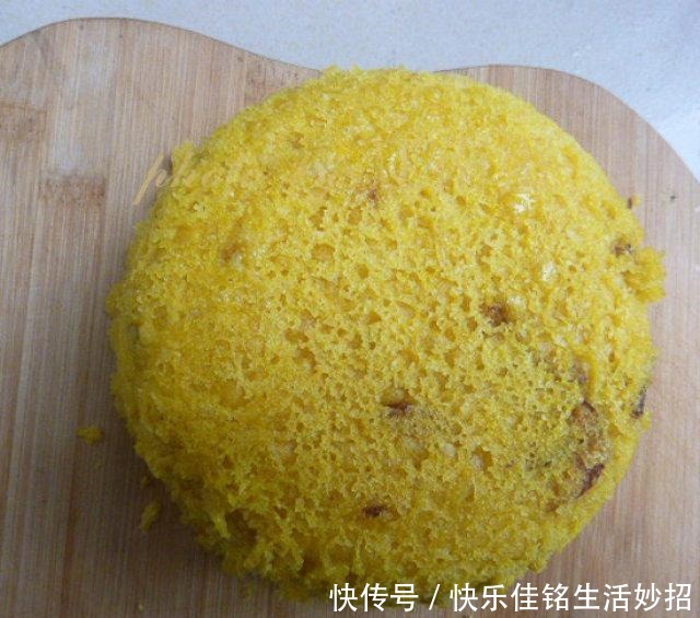 调色|今天用南瓜给发糕调色,纯天然的色素,很美的